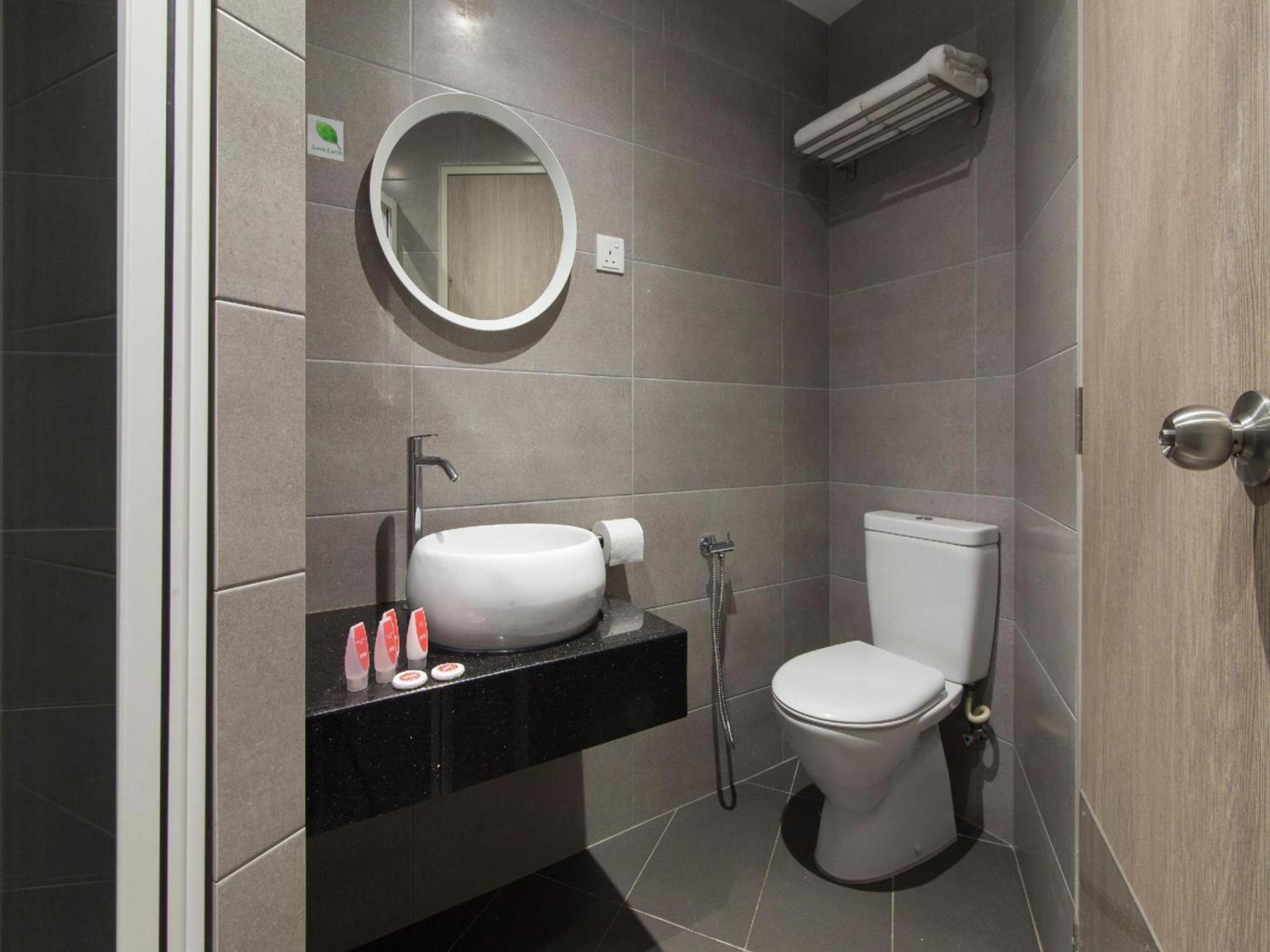 OYO 1191 Yootel Boutique Hotel Kajang Extérieur photo